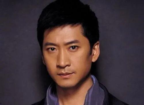 吃瓜神进娱乐圈,从瓜田到娱乐圈的华丽转身